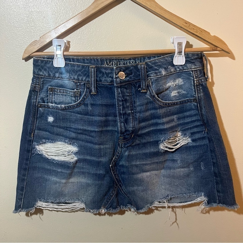 AMERICAN Eagle Blue Medium Wash Button Fly Distressed Mini Skirt 4